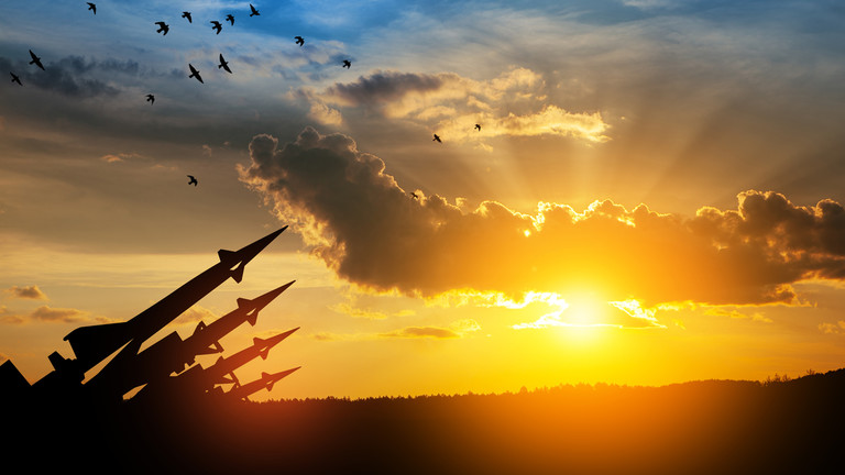 The Emerging Nuclear Dynamics in a Multipolar World