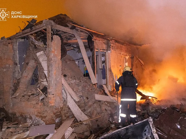 Russia Intensifies Strikes on Ukraine as Geneva Talks Loom
