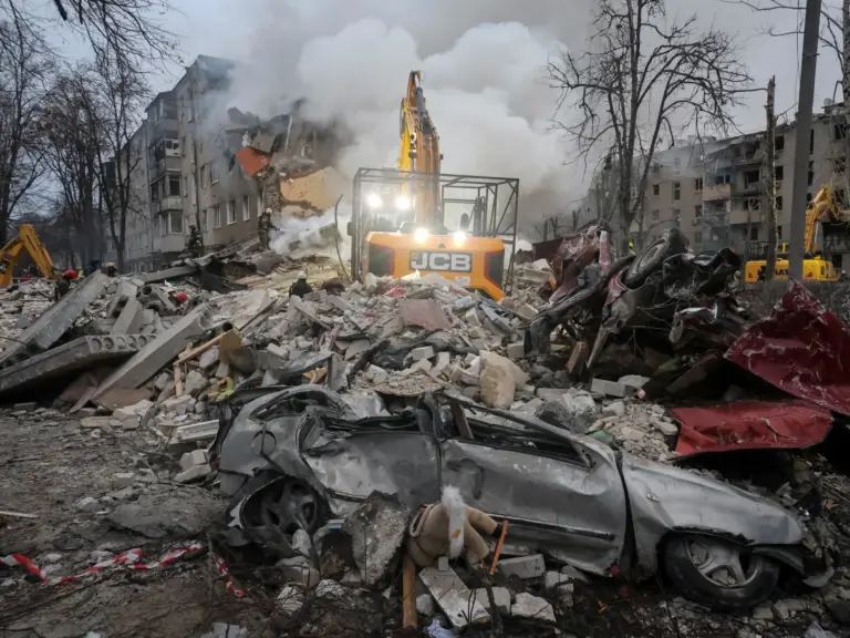 Russian Missile Strike Kills 10 in Kharkiv Apartment Block, Children Among Dead