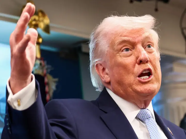 Trump Sets Tuesday Deadline as US-Israeli Strikes Intensify Across Iran