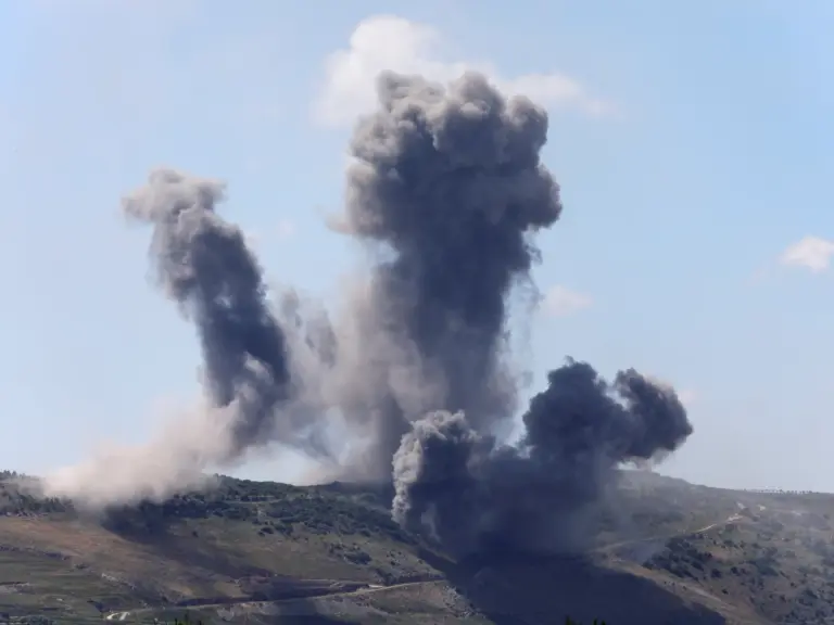 Israeli strikes Lebanon