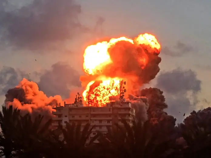 Israel strikes Beirut