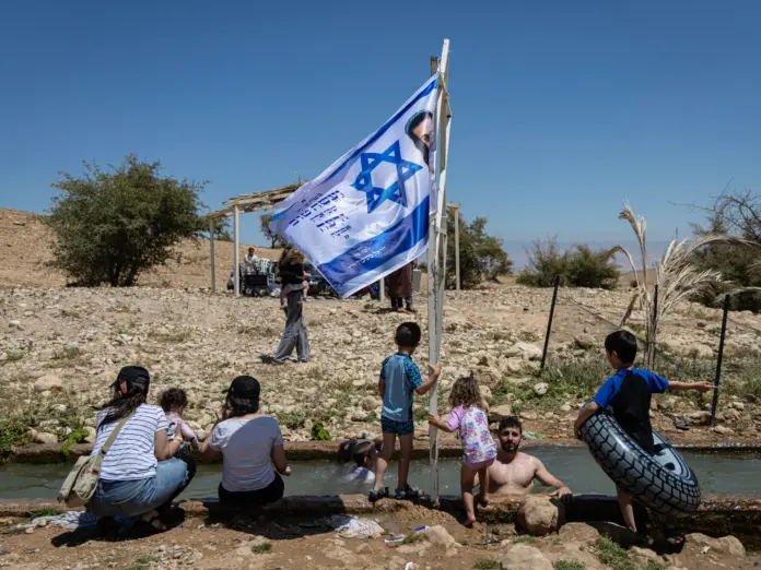 EU sanctions Israeli settlers