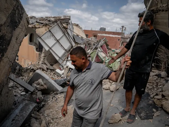 Israeli strikes Lebanon