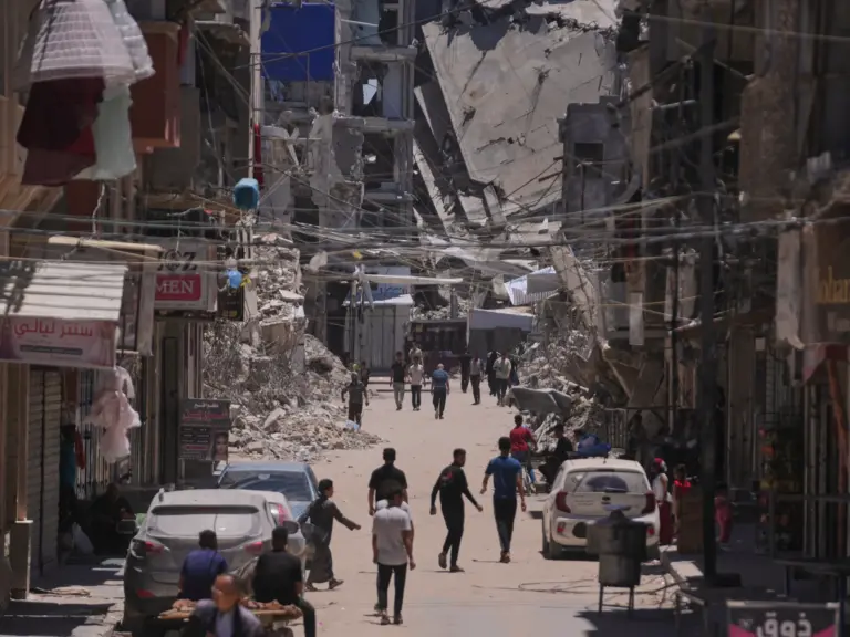 Israeli strikes Gaza