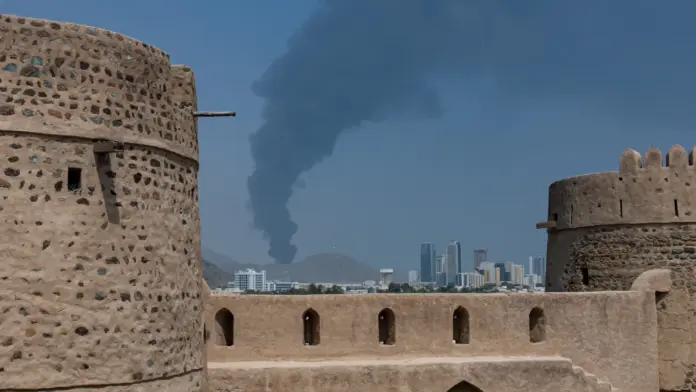 Iran strikes Fujairah