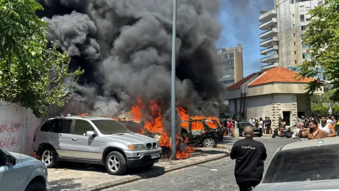 Israeli strikes Lebanon