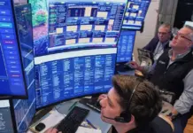 Trump Deal Claims Spark Global Market Rally as Iran Conflict Teeters