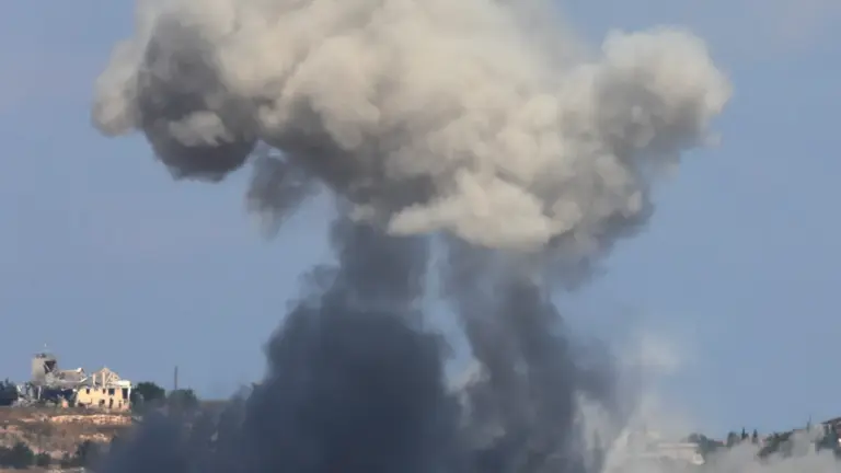 Israel strikes southern Lebanon