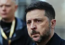 Zelenskyy Challenges Putin to Direct Peace Talks as War Rages