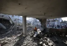 Gaza Strikes Kill Dozens as Hamas Heads to Cairo for Talks